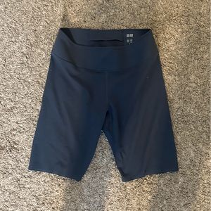 Uni qlo biker shorts blue